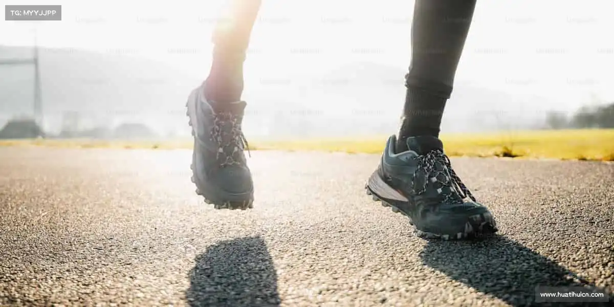 华体会体育——🏄冲浪板上,驭浪称王!